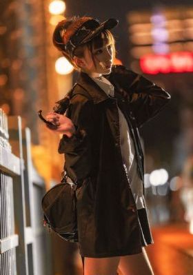 年轻的姨母在线观看_无广告免费播放高清电影