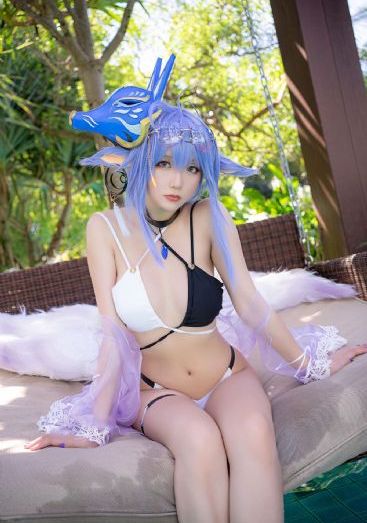 落翘女的黄昏_青苹果乐园免费高清观看